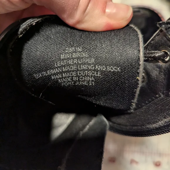 Girl's 11 Kurt Geiger London black patent rainbow combat boots lug sole - Picture 7 of 7